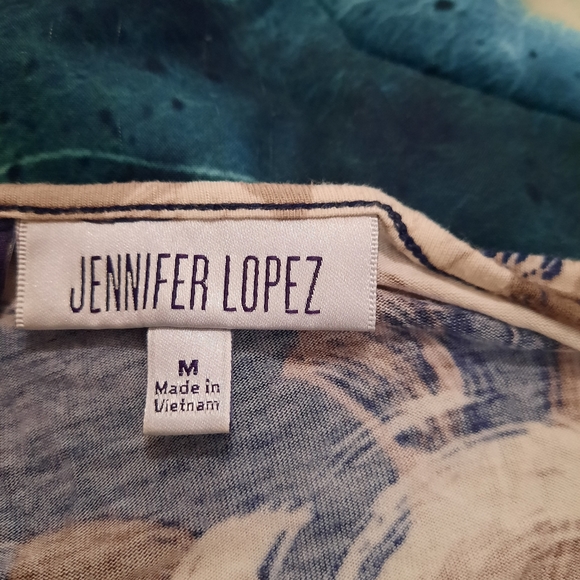 Dress short - Picture 2 of 2